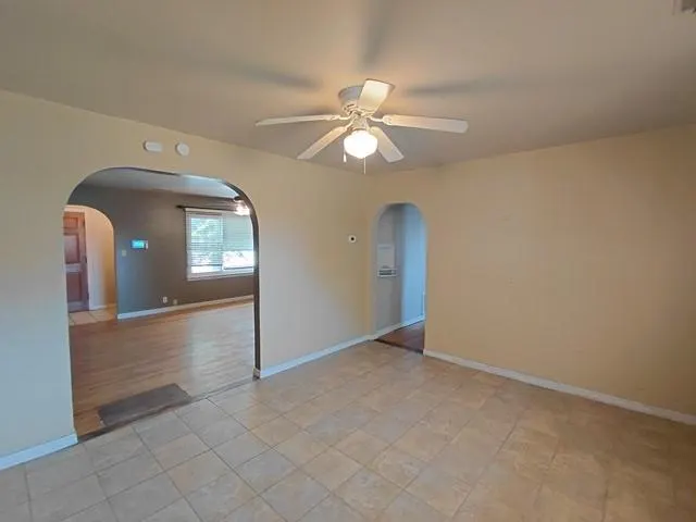 Photo 3 — 1004 S 11th Street, Kingfisher, OK 73750