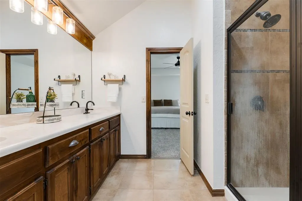 Photo 29 — 874 Cottonwood Court, Guthrie, OK 73044