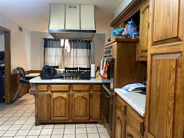 Photo 8 — 7720 S Linn Avenue, Oklahoma City, OK 73159