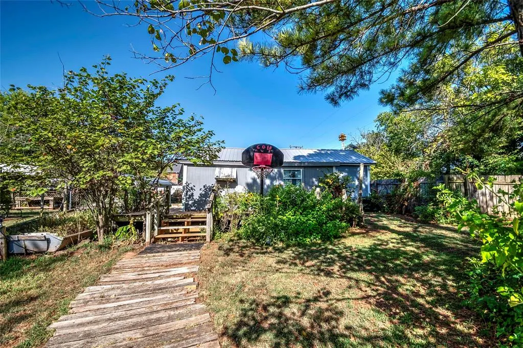 Photo 11 — 1415 S Keokuk, Chandler, OK 74834