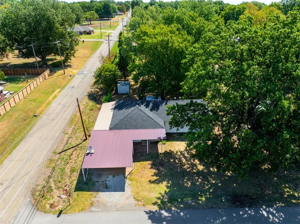 Photo 26 — 1426 Pastusek Avenue, Prague, OK 74864