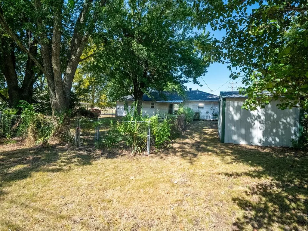 Photo 41 — 1426 Pastusek Avenue, Prague, OK 74864