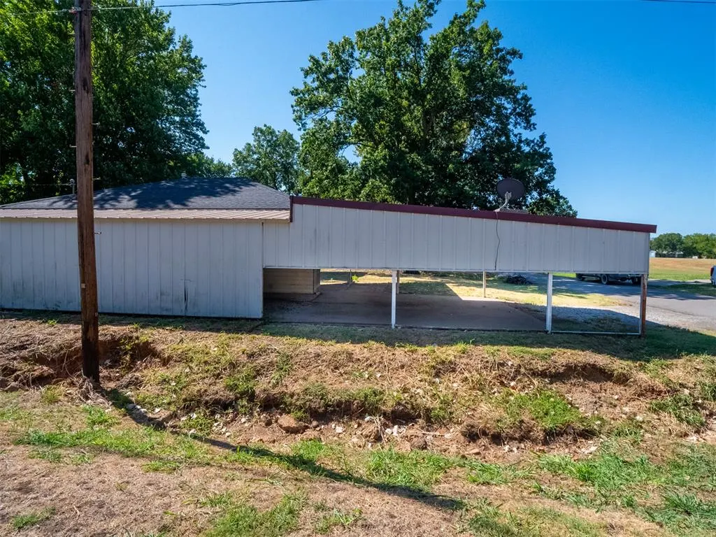 Photo 46 — 1426 Pastusek Avenue, Prague, OK 74864