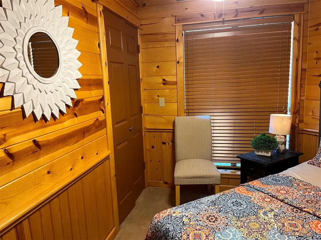 Photo 13 — 1505 S Park 1/2 Drive, Broken Bow, OK 74728