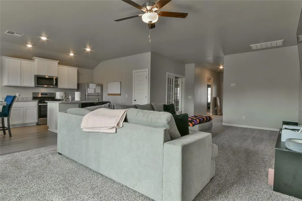 Photo 12 — 1701 N Ruby Drive, El Reno, OK 73036