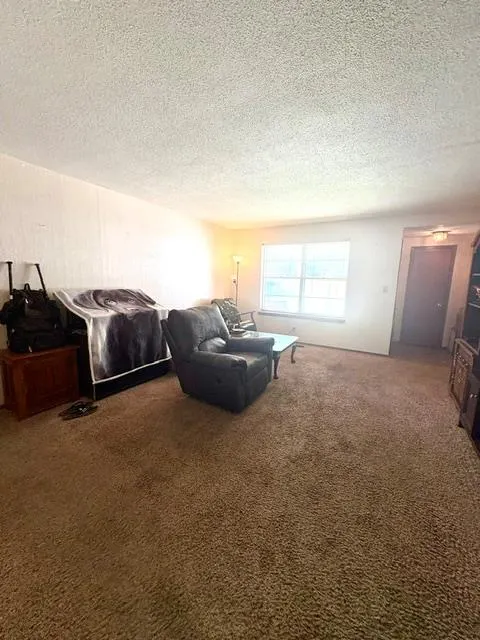 Photo 5 — 408 SW 63rd Place, Oklahoma City, OK 73139