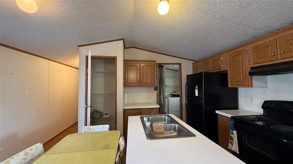 Photo 12 — 3000 E Walnut Street, Tecumseh, OK 74873