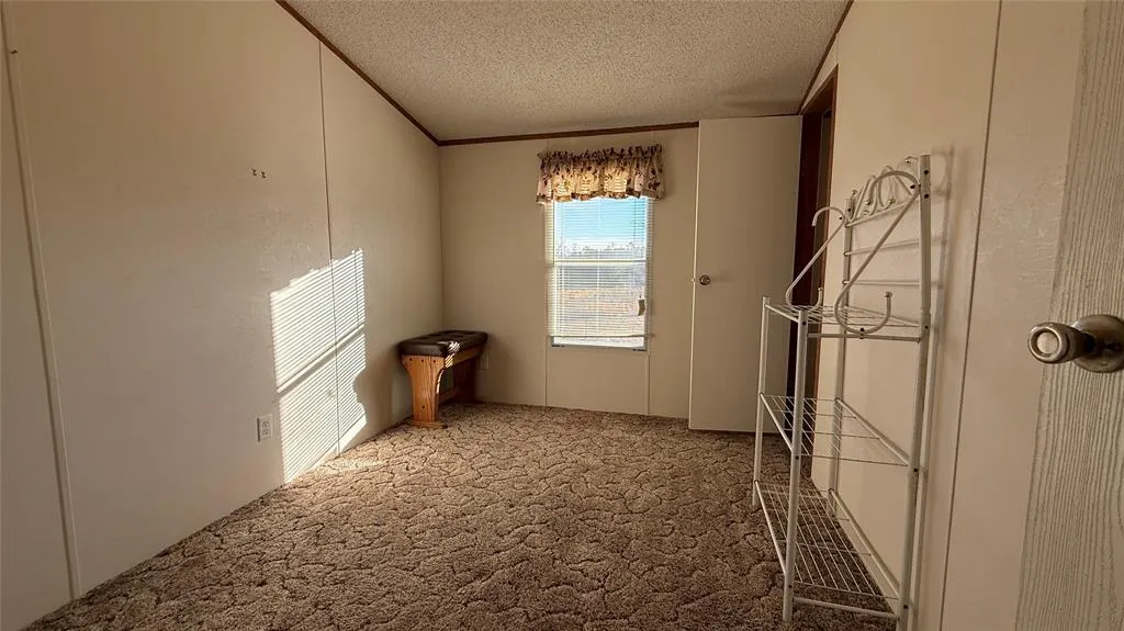 Photo 16 — 3000 E Walnut Street, Tecumseh, OK 74873