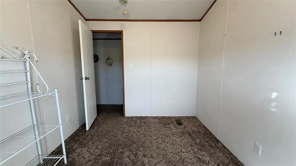 Photo 17 — 3000 E Walnut Street, Tecumseh, OK 74873