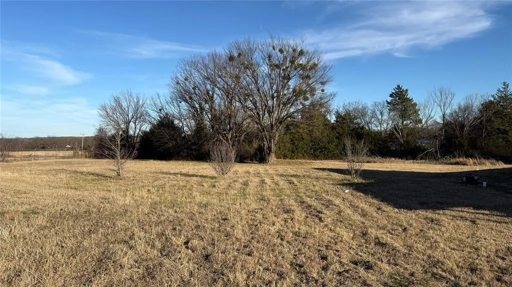 Photo 21 — 3000 E Walnut Street, Tecumseh, OK 74873