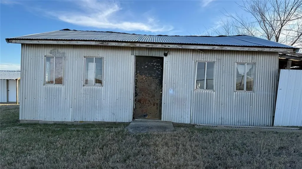 Photo 26 — 3000 E Walnut Street, Tecumseh, OK 74873
