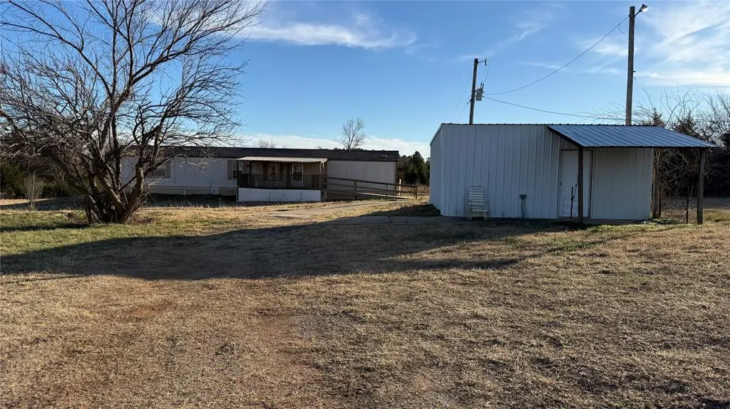Photo 27 — 3000 E Walnut Street, Tecumseh, OK 74873
