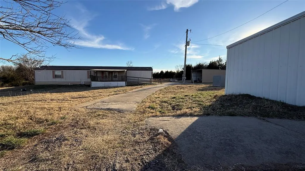 Photo 32 — 3000 E Walnut Street, Tecumseh, OK 74873