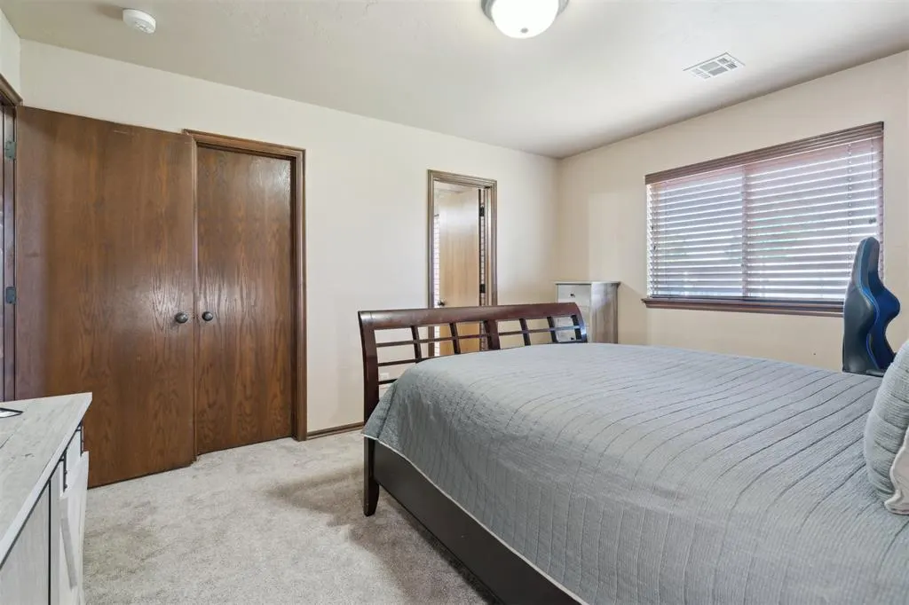 Photo 13 — 11800 Pamalos Trail, Oklahoma City, OK 73173