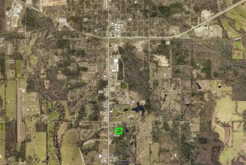 Photo 4 — 191 Lakeside Drive, Broken Bow, OK 74728