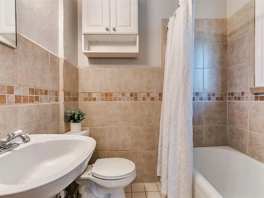 Photo 21 — 513 NW 48th Street, Oklahoma City, OK 73118