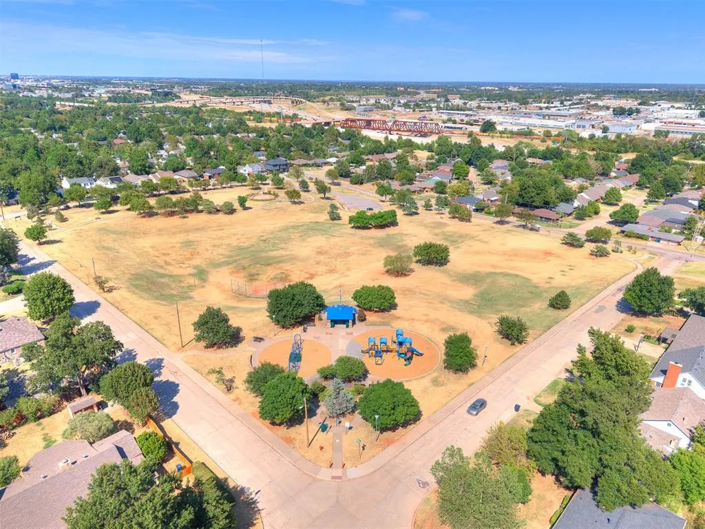 Photo 29 — 513 NW 48th Street, Oklahoma City, OK 73118