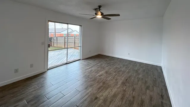 Photo 7 — 5929 NW 62nd Street, Oklahoma City, OK 73122