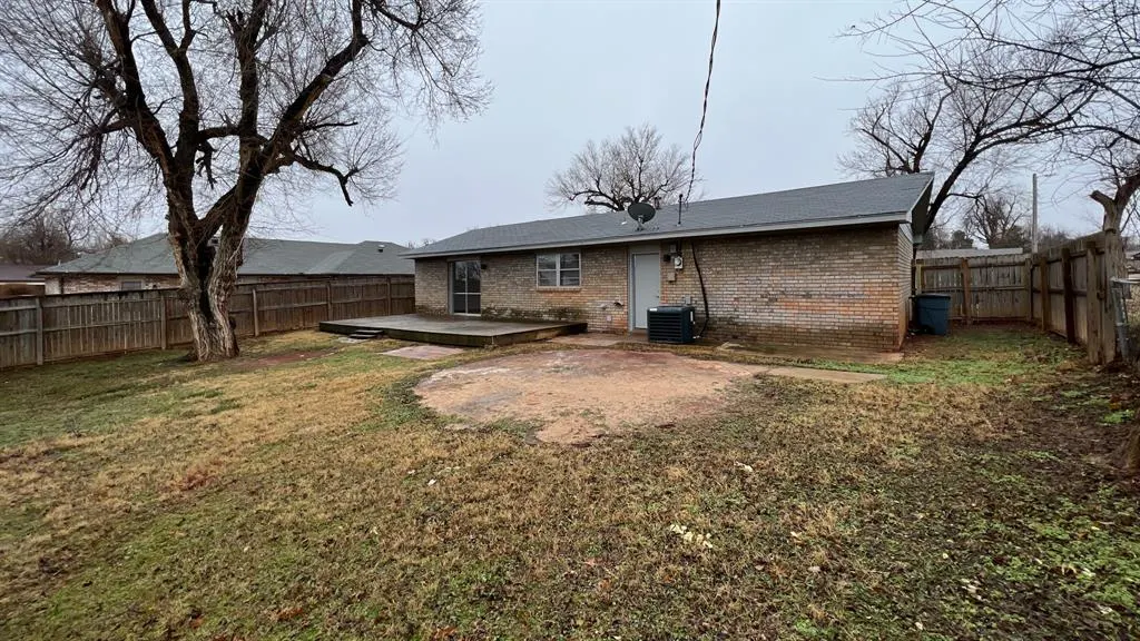 Photo 19 — 5929 NW 62nd Street, Oklahoma City, OK 73122
