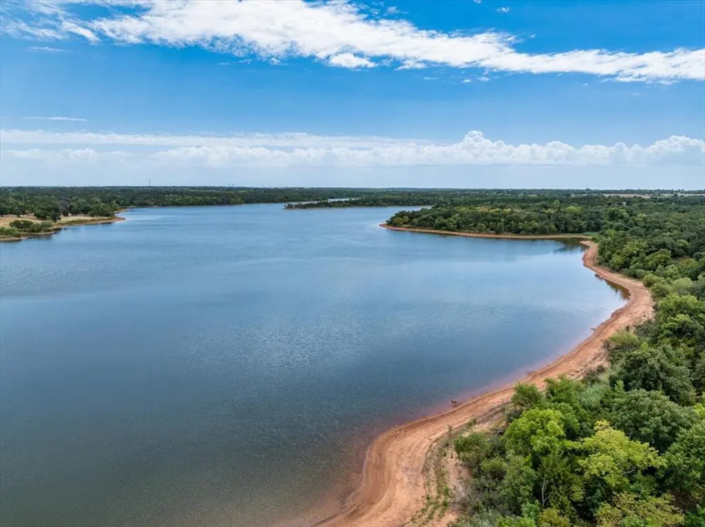 Photo 7 — 7370 Hawk Lane, Guthrie, OK 73044