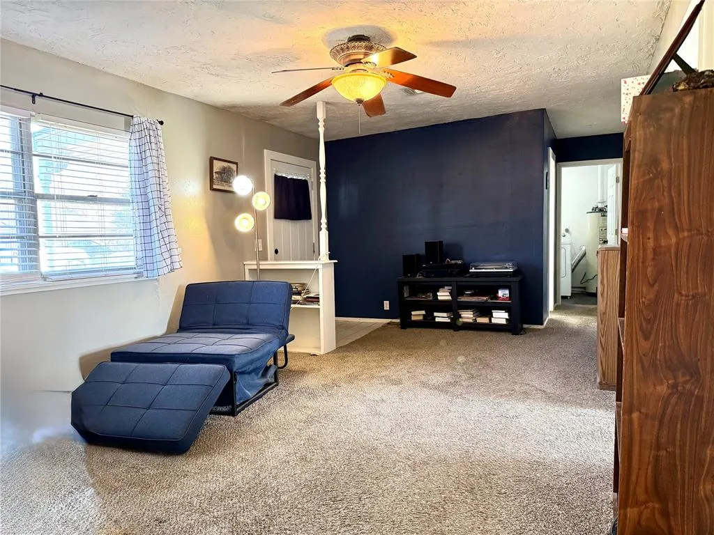 Photo 6 — 203 E Green Street, Meeker, OK 74855