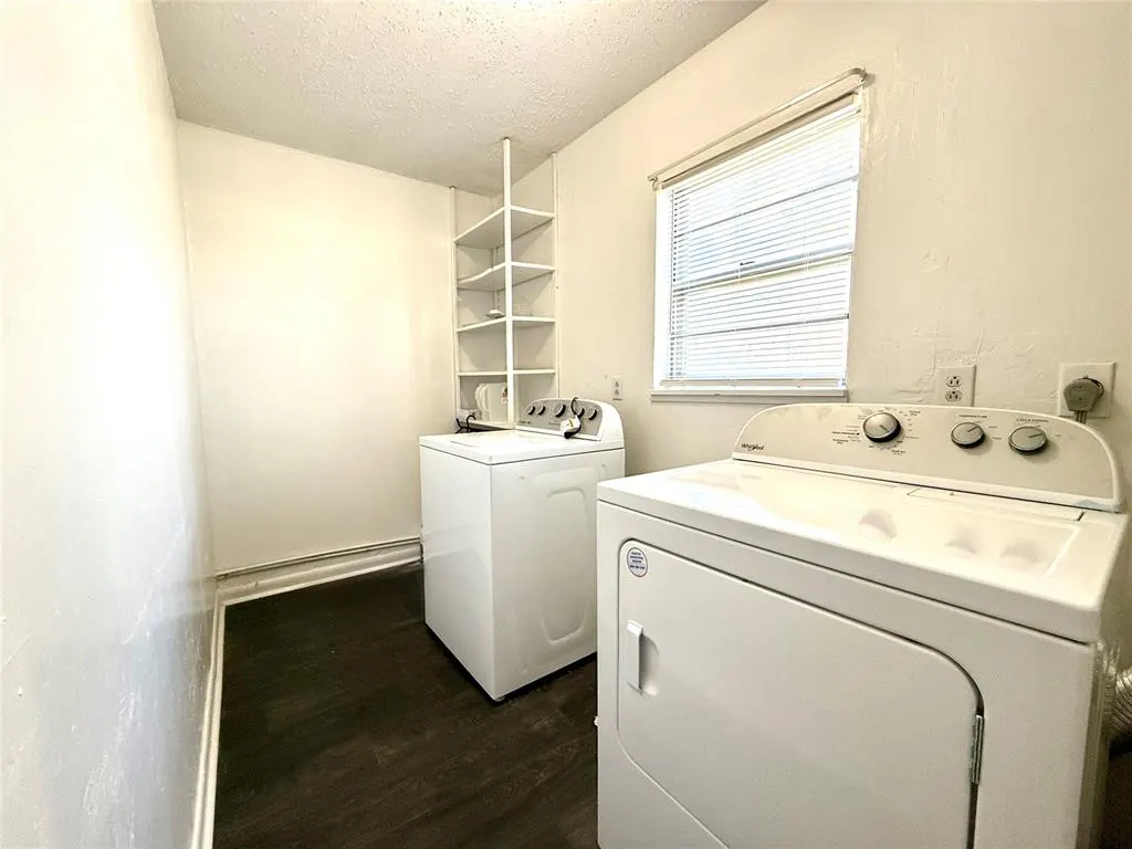 Photo 13 — 203 E Green Street, Meeker, OK 74855