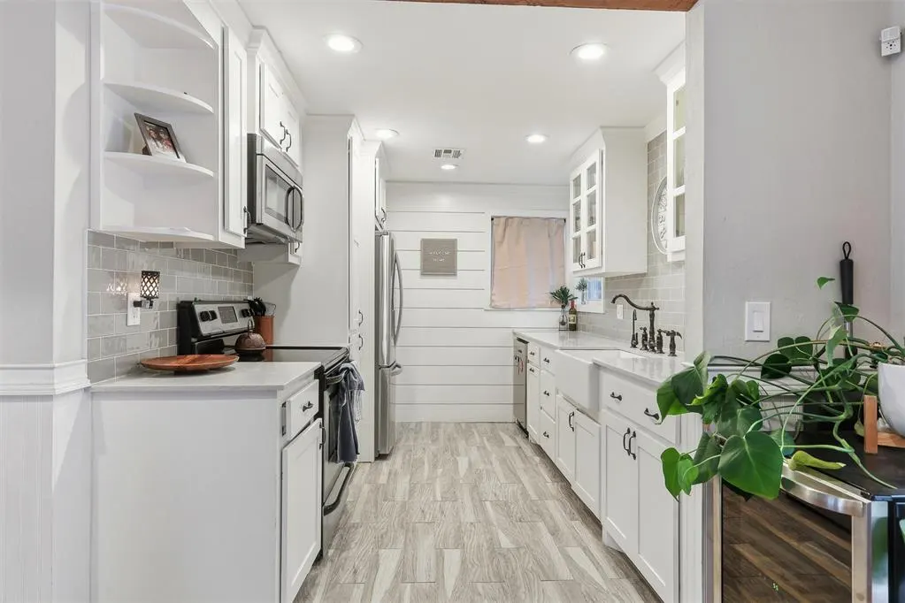 Photo 6 — 811 NW 48th Street, Oklahoma City, OK 73118