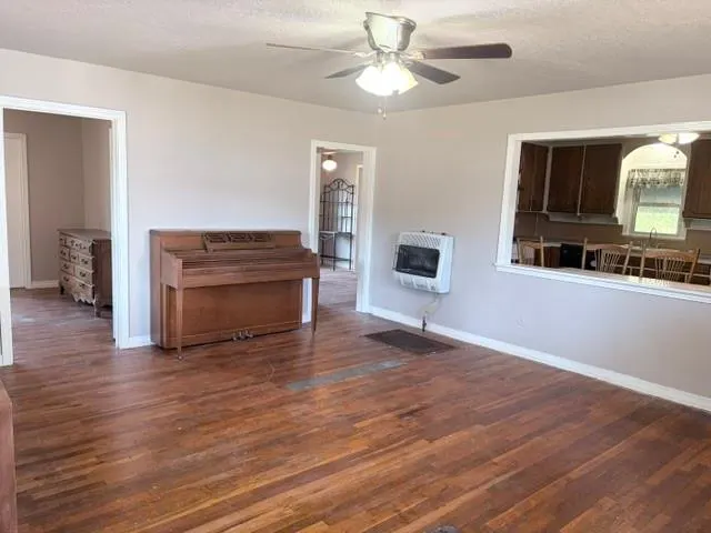 Photo 7 — 203 Dogwood Avenue, Wellston, OK 74881