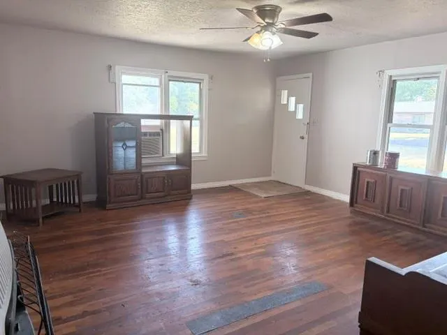 Photo 9 — 203 Dogwood Avenue, Wellston, OK 74881