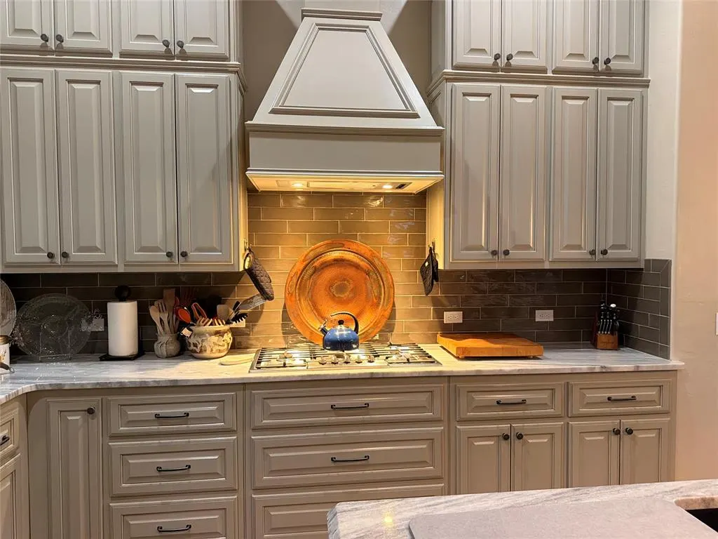 Photo 6 — 5300 NW 158th Street, Edmond, OK 73013