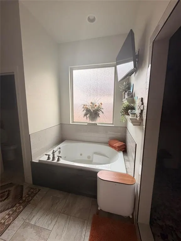 Photo 13 — 5300 NW 158th Street, Edmond, OK 73013