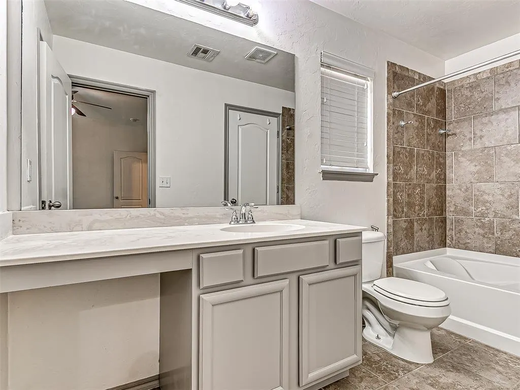 Photo 17 — 11804 NW 133rd Street, Piedmont, OK 73078