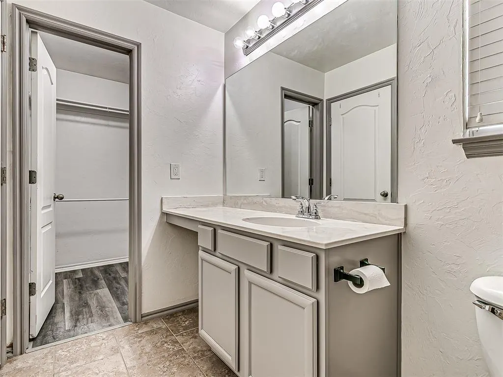 Photo 18 — 11804 NW 133rd Street, Piedmont, OK 73078