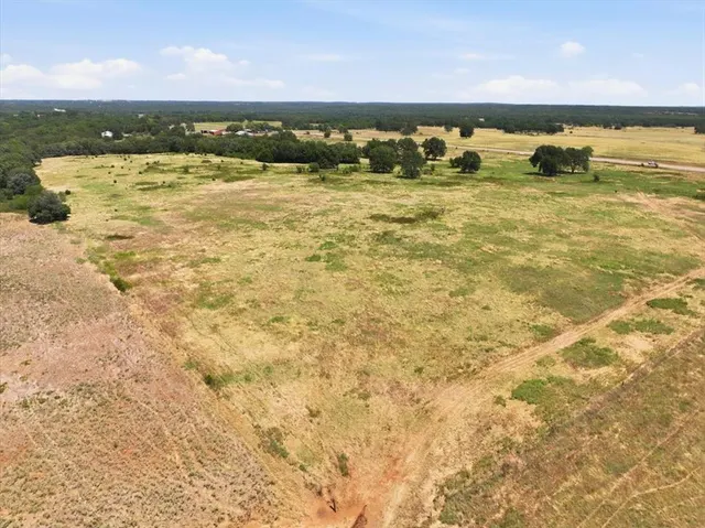 Photo 3 — 0000 SH-3W Highway Tract 3, Byars, OK 74831