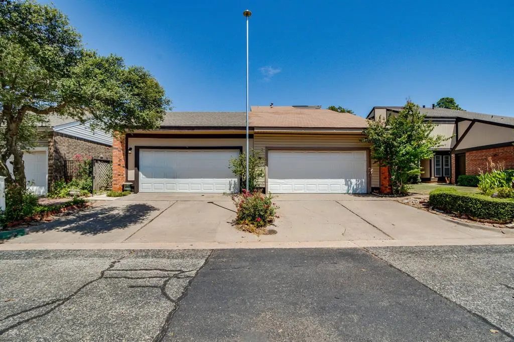 Front exterior — 1931 Three Stars Road, Edmond, OK 73034