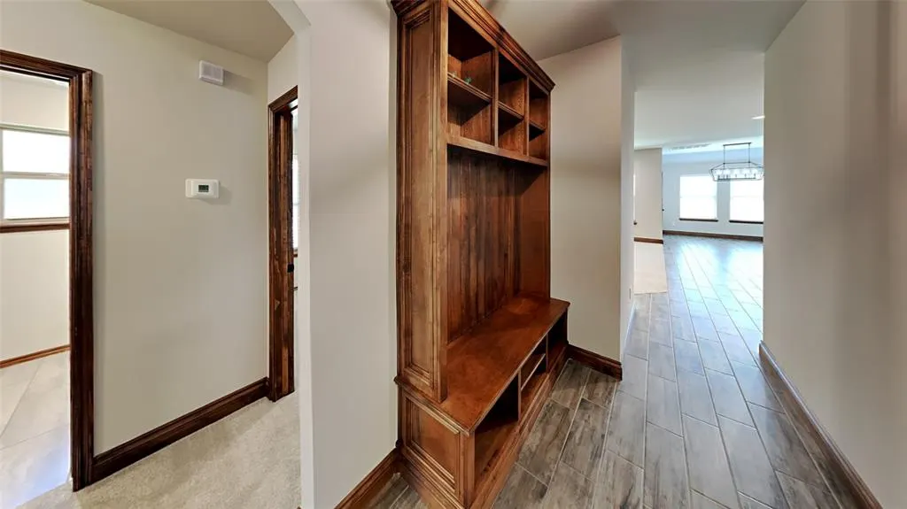 Photo 4 — 10528 NW 41st Street, Yukon, OK 73099