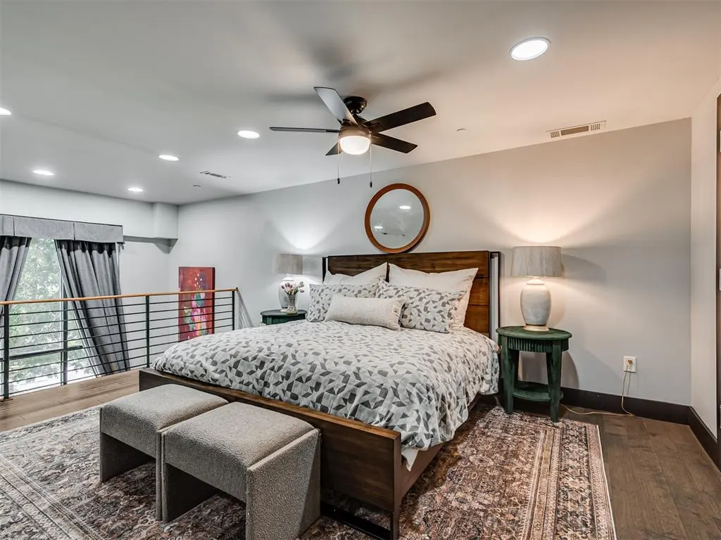 Photo 21 — 301 NE 4th Street 3, Oklahoma City, OK 73104