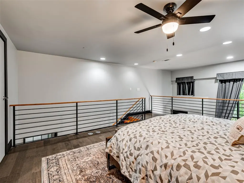 Photo 22 — 301 NE 4th Street 3, Oklahoma City, OK 73104