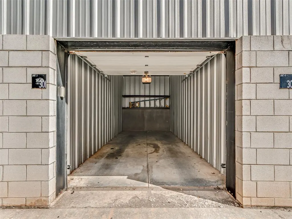 Photo 25 — 301 NE 4th Street 3, Oklahoma City, OK 73104