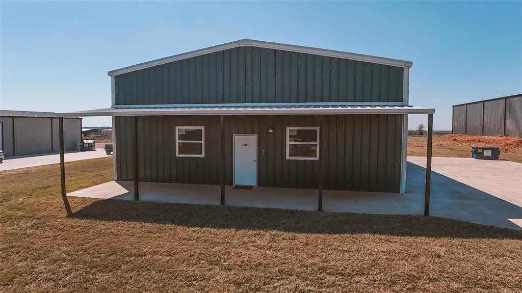 Photo 2 — 11635 Blacksand Drive, Edmond, OK 73034