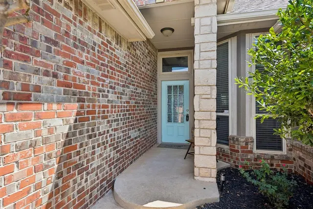 Photo 7 — 16616 Valderama Way, Edmond, OK 73012