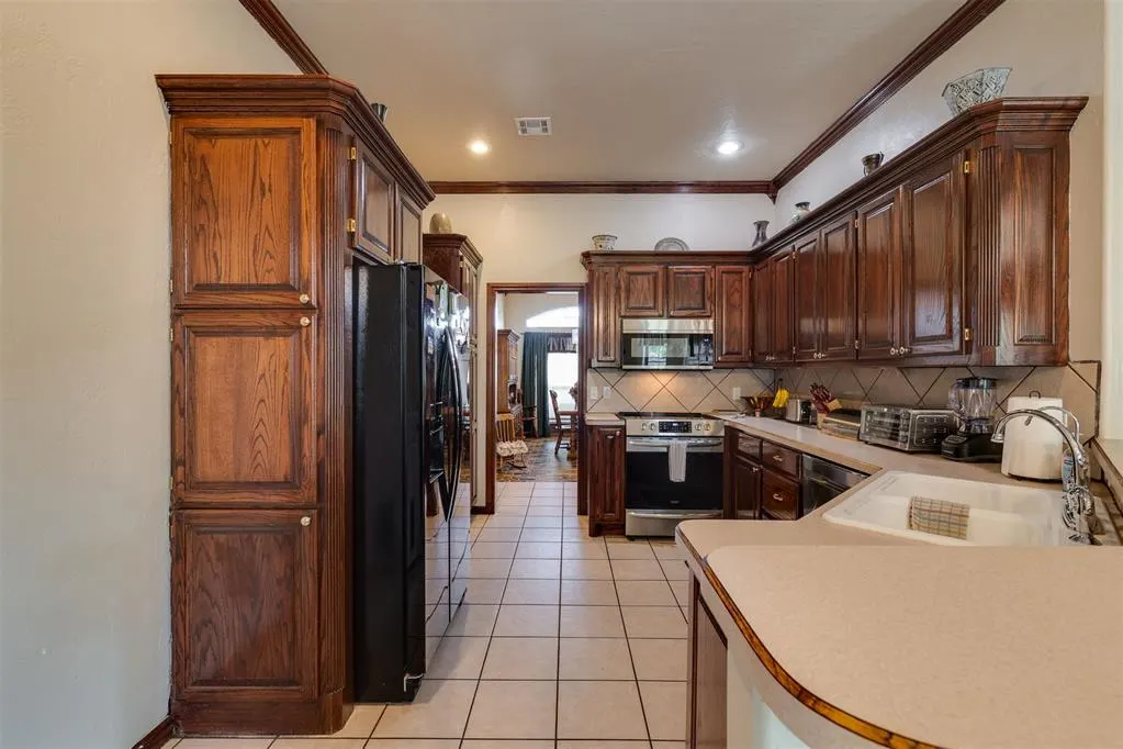 Photo 12 — 320 Nathan Drive, Norman, OK 73069