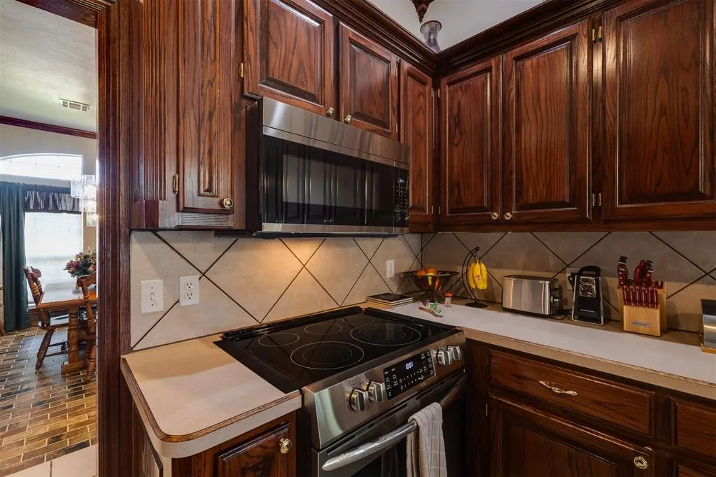 Photo 15 — 320 Nathan Drive, Norman, OK 73069