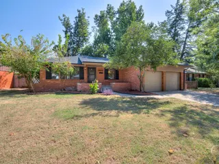 Sold home at 1320 Avondale Drive
