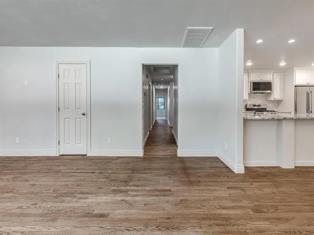 Photo 5 — 1320 Avondale Drive, Norman, OK 73069