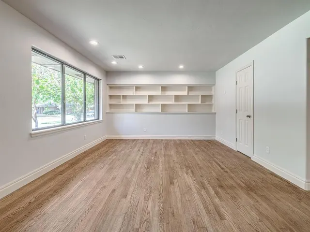 Photo 6 — 1320 Avondale Drive, Norman, OK 73069