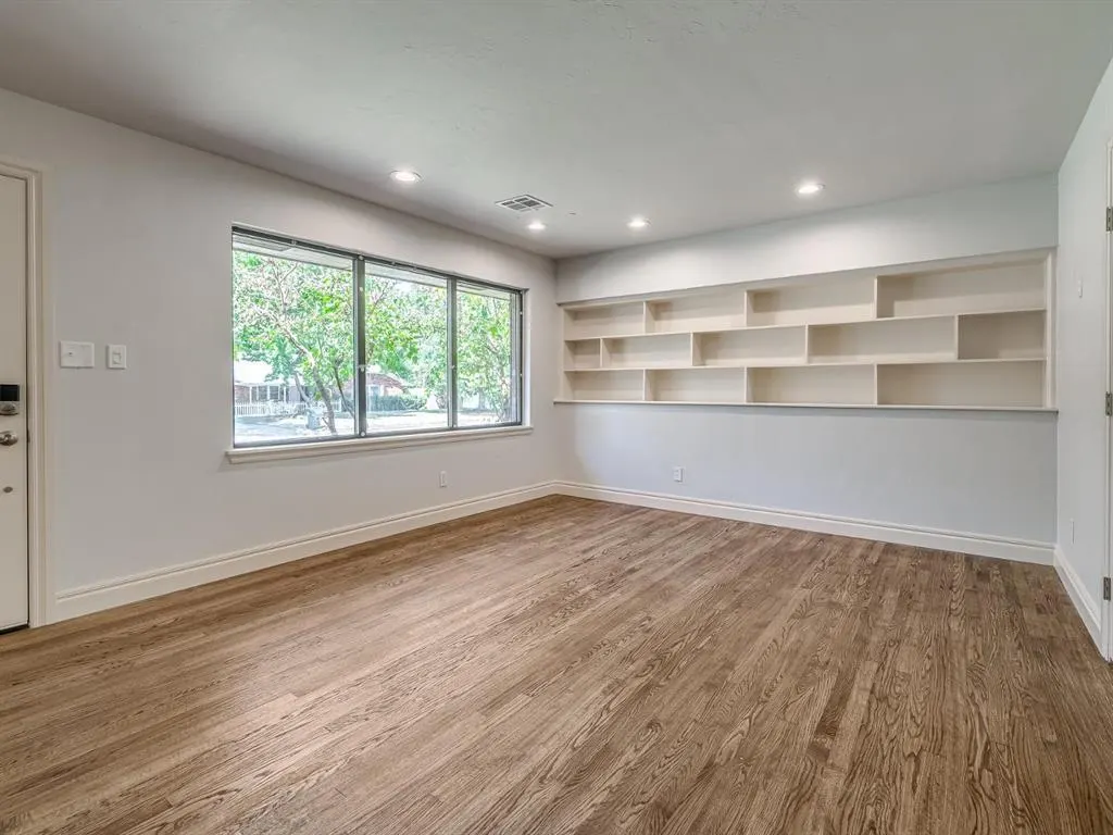 Photo 7 — 1320 Avondale Drive, Norman, OK 73069