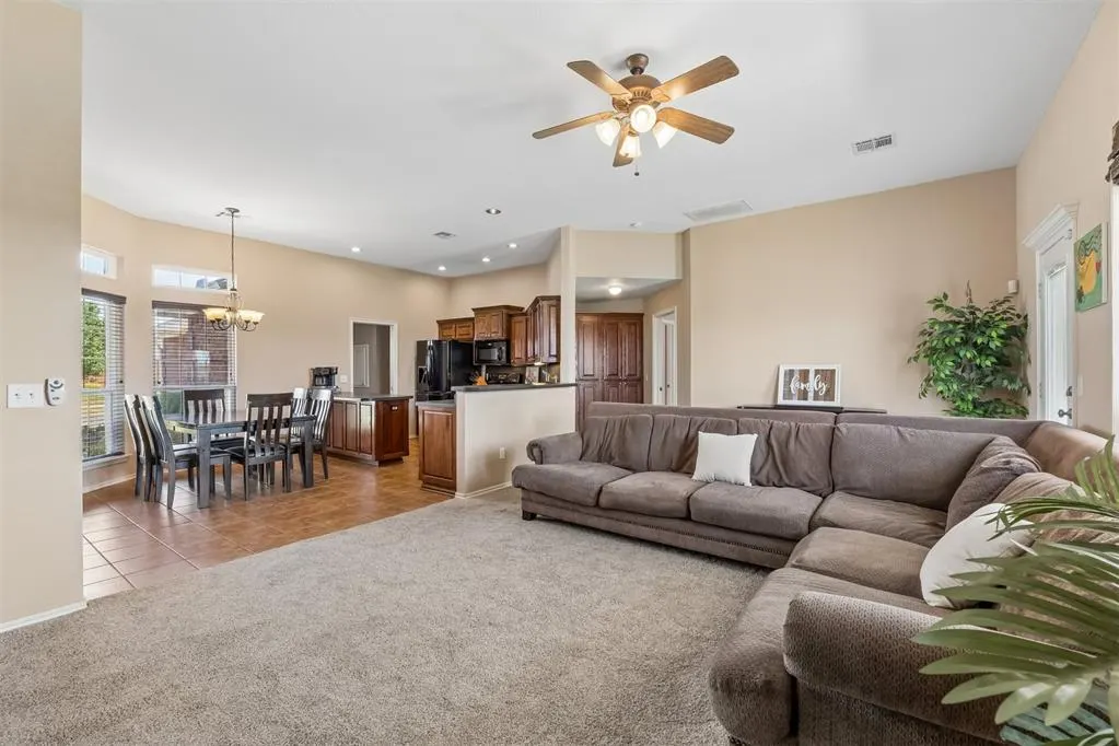 Photo 13 — 800 SW 161st Street, Oklahoma City, OK 73170