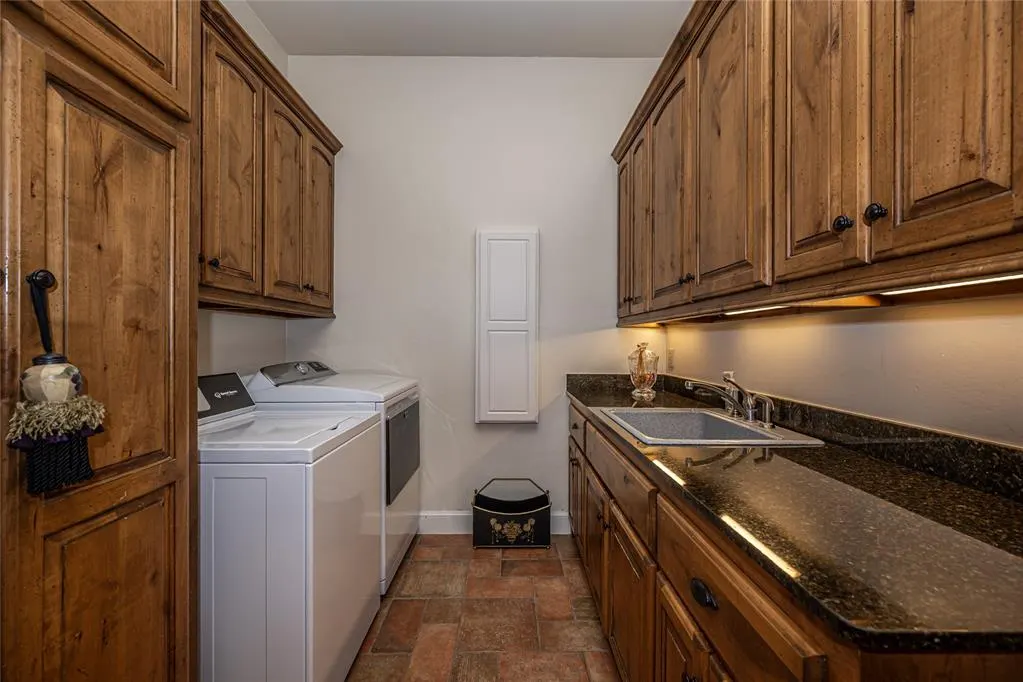 Photo 23 — 1902 Elmhurst Avenue, Nichols Hills, OK 73120