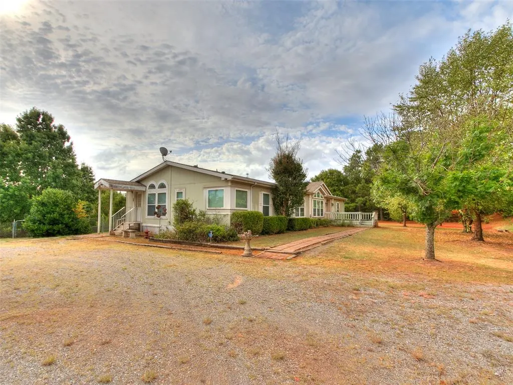 Front exterior — 14900 Spencer Mountain Drive, Jones, OK 73049